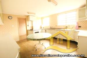 Apartamento para  no bairro 21, em Peruíbe / SP.