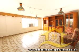 Apartamento para  no bairro 21, em Peruíbe / SP.