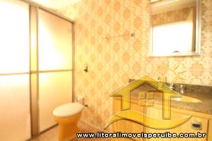 Apartamento para  no bairro 21, em Peruíbe / SP.