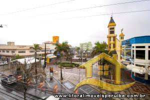 Apartamento para  no bairro 21, em Peruíbe / SP.