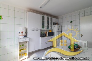 Apartamento para venda no bairro 21, em Peruíbe / SP.