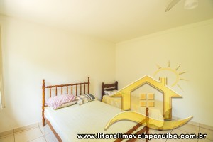 Chácara - Rural com 8 dormitórios (sendo 6 suite(s)) a 0,00 metros praia.