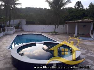 Chácara - Rural com 4 dormitórios (sendo 0 suite(s)) a 0,00 metros praia.