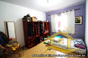Casa para  no bairro Centro, em Peruíbe / SP.