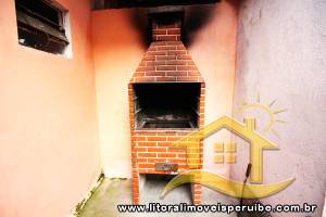 Casa para  no bairro Centro, em Peruíbe / SP.