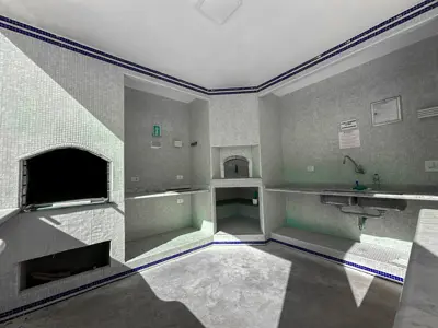 Casa - Sobrado com 4 quartos (sendo 4 suite(s)) a 0,00 metros praia.