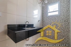 Casa - Térrea com 4 dormitórios (sendo 2 suite(s)) a 100,00 metros praia.