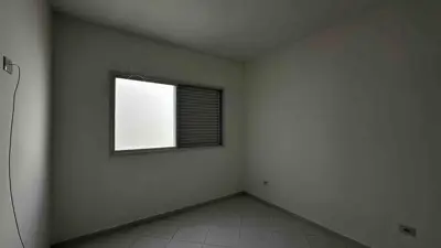 Casa - Térrea com 3 quartos (sendo 1 suite(s)) a 950,00 metros praia.