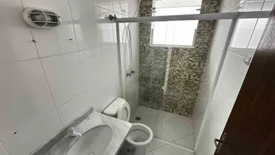 Casa - Térrea com 3 quartos (sendo 1 suite(s)) a 950,00 metros praia.