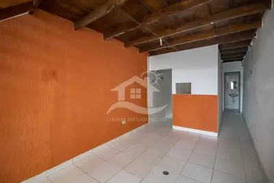 Loja - Sala comercial com 0 quartos (sendo 0 suite(s)) a 500,00 metros praia.