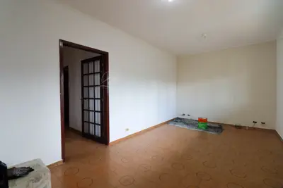 Casa - Térrea com 3 quartos (sendo 1 suite(s)) a 800 metros praia.