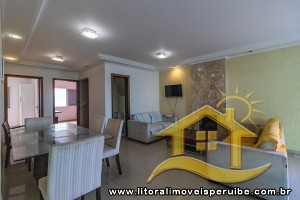 Casa - Sobrado com 5 dormitórios (sendo 4 suite(s)) a 0,00 metros praia.