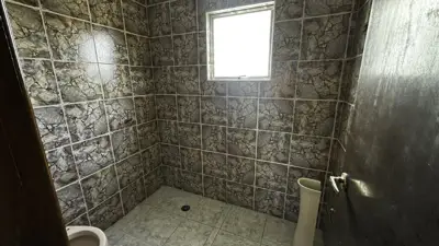 Casa - Sobrado com 4 quartos (sendo 2 suite(s)) a 0,00 metros praia.