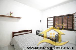 Casa - Térrea com 1 quartos (sendo 0 suite(s)) a 900,00 metros praia.