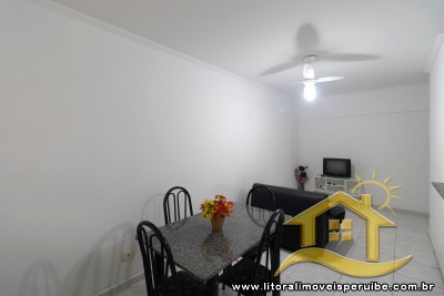 Apartamento - Amplo com 2 quartos (sendo 1 suite(s)) a 500,00 metros praia.