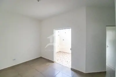 Casa para venda no bairro 63, em Peruíbe / SP.