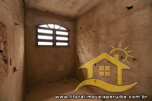 Casa para  no bairro 21, em Peruíbe / SP.
