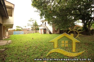 Casa para  no bairro 21, em Peruíbe / SP.