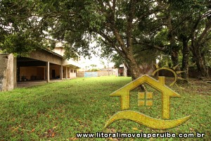 Casa para  no bairro 21, em Peruíbe / SP.
