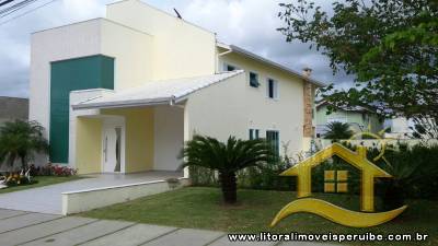 Casa - Térrea com 4 quartos (sendo 2 suite(s)) a 3000 metros praia.