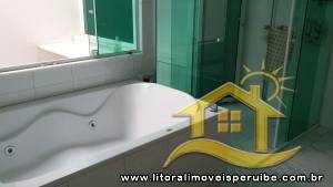 Casa - Térrea com 4 quartos (sendo 2 suite(s)) a 3000 metros praia.