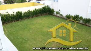 Casa - Térrea com 4 quartos (sendo 2 suite(s)) a 3000 metros praia.