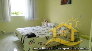 Casa - Térrea com 4 quartos (sendo 2 suite(s)) a 3000 metros praia.