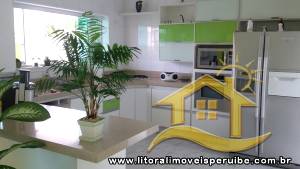 Casa - Térrea com 4 quartos (sendo 2 suite(s)) a 3000 metros praia.