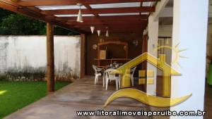 Casa para  no bairro Guaraú, em Peruíbe / SÃO PAULO.