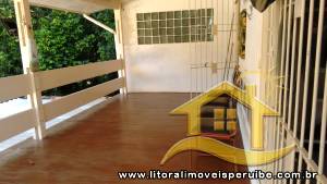 Casa para  no bairro Guaraú, em Peruíbe / SÃO PAULO.