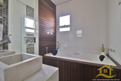 Casa para  no bairro Beira Mar, em Peruíbe / São Paulo.