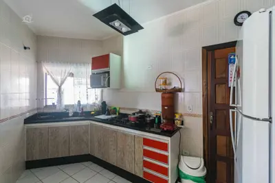 Casa para venda no bairro 37, em Peruíbe / SP.