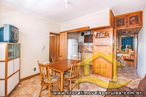 Apartamento - Amplo com 2 dormitórios (sendo 1 suite(s)) a 0,00 metros praia.