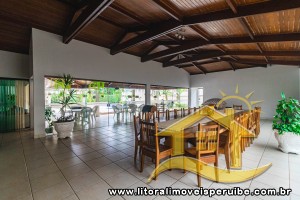 Casa para  no bairro Bougainvillée I, em Peruíbe / São Paulo.