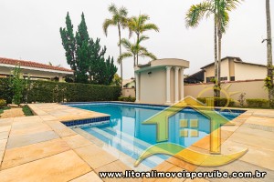 Casa para  no bairro Bougainvillée I, em Peruíbe / São Paulo.