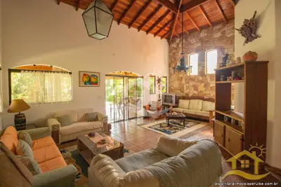 Casa - Térrea com 3 dormitórios (sendo 3 suite(s)) a 0,00 metros praia.