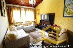 Casa - Térrea com 3 dormitórios (sendo 1 suite(s)) a 0,00 metros praia.