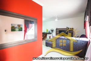 Casa - Térrea com 3 dormitórios (sendo 1 suite(s)) a 0,00 metros praia.