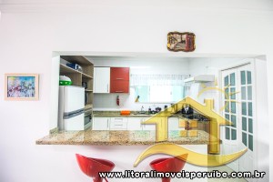 Casa - Térrea com 3 dormitórios (sendo 1 suite(s)) a 0,00 metros praia.