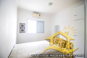 Casa - Térrea com 3 dormitórios (sendo 1 suite(s)) a 0,00 metros praia.