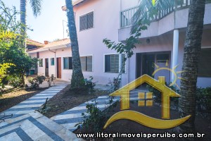 Casa - Sobrado com 6 dormitórios (sendo 4 suite(s)) a 1000,00 metros praia.