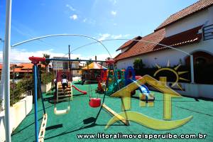Casa - Sobrado com 4 quartos (sendo 4 suite(s)) a 500,00 metros praia.