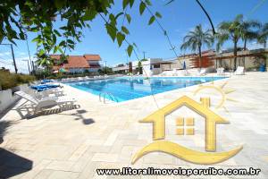Casa - Sobrado com 4 quartos (sendo 4 suite(s)) a 500,00 metros praia.