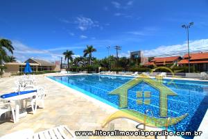 Casa - Sobrado com 4 quartos (sendo 4 suite(s)) a 500,00 metros praia.