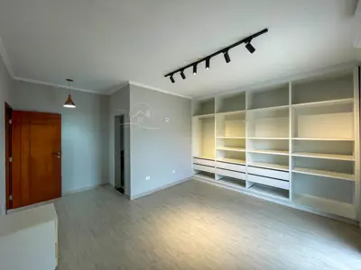 Casa - Sobrado Novo com 5 dormitórios (sendo 5 suite(s)) a 0,00 metros praia.