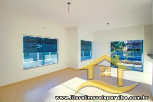 Casa - Térrea com 4 quartos (sendo 4 suite(s)) a 1,00 metros praia.