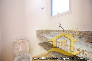 Casa - Térrea com 4 quartos (sendo 4 suite(s)) a 1,00 metros praia.