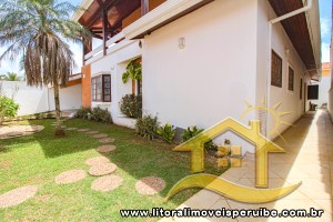 Casa para  no bairro Jardim Márcia, em Peruíbe / São Paulo.