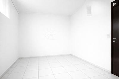 Casa - Térrea com 2 quartos (sendo 1 suite(s)) a 700,00 metros praia.