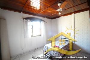 Casa para  no bairro 23, em Peruíbe / SÃO PAULO.